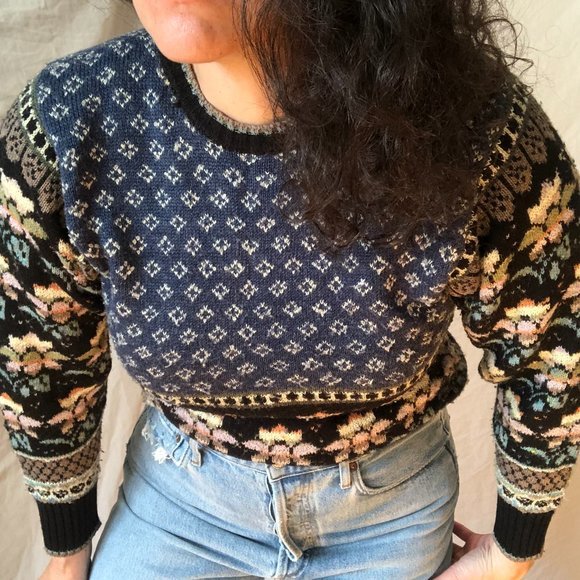 Vintage Mixed Pattern Country Floral Sweater - Picture 11 of 13